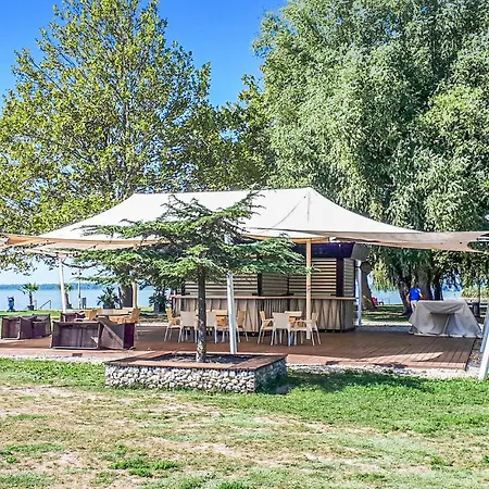 דירה Apartment In Gyenesdias/Balaton 18807 *